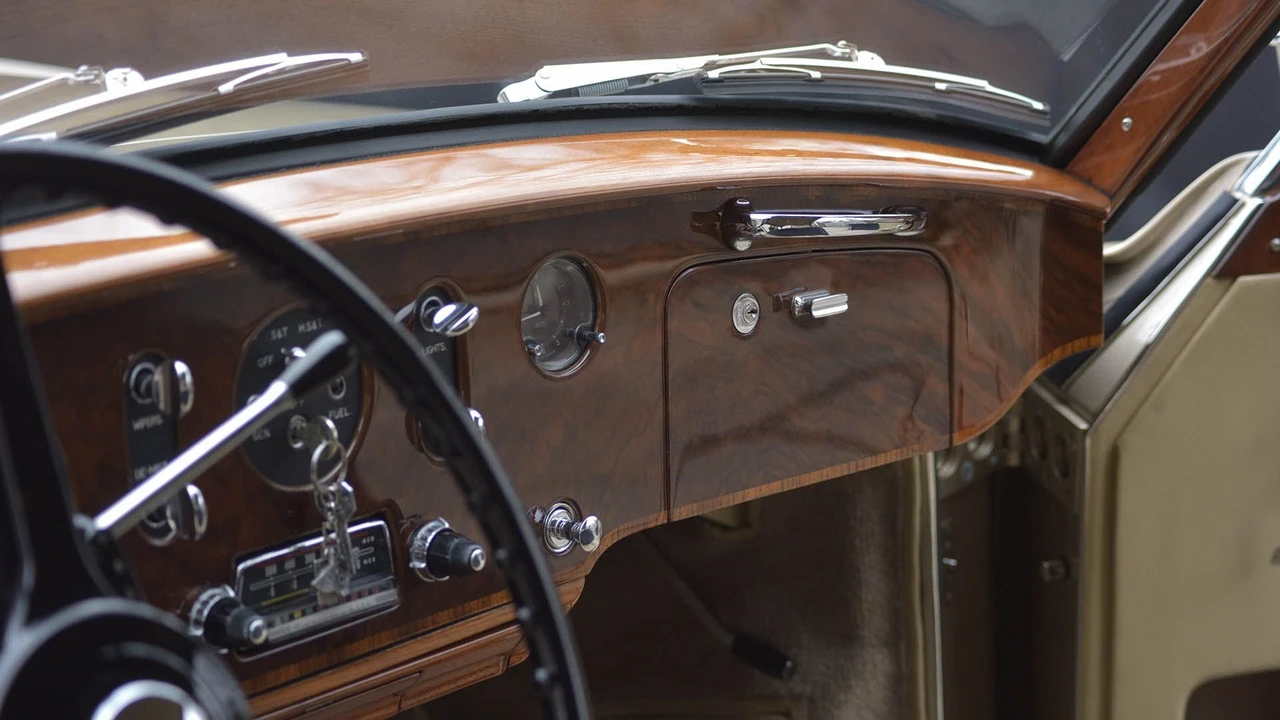 1958 Bentley S1 Continental - Image 30 of 31