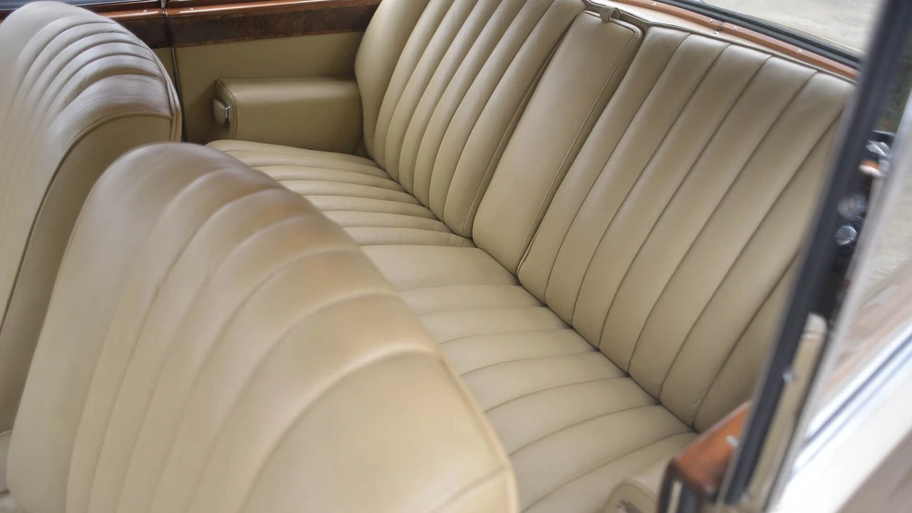 1958 Bentley S1 Continental - Image 31 of 31