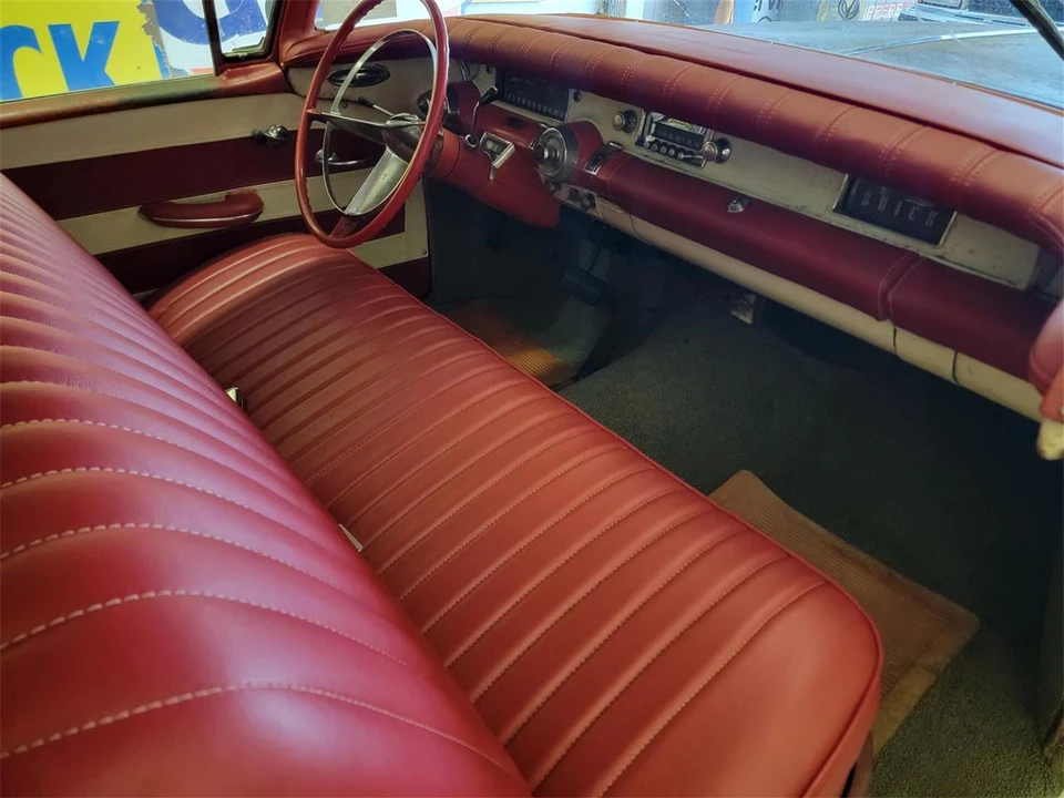 1958 Buick Roadmaster - Image 16 of 31