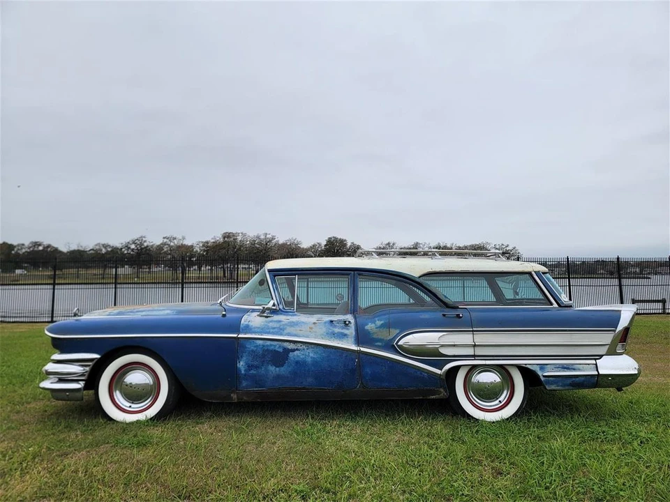 1958 Buick Roadmaster - Image 2 of 31