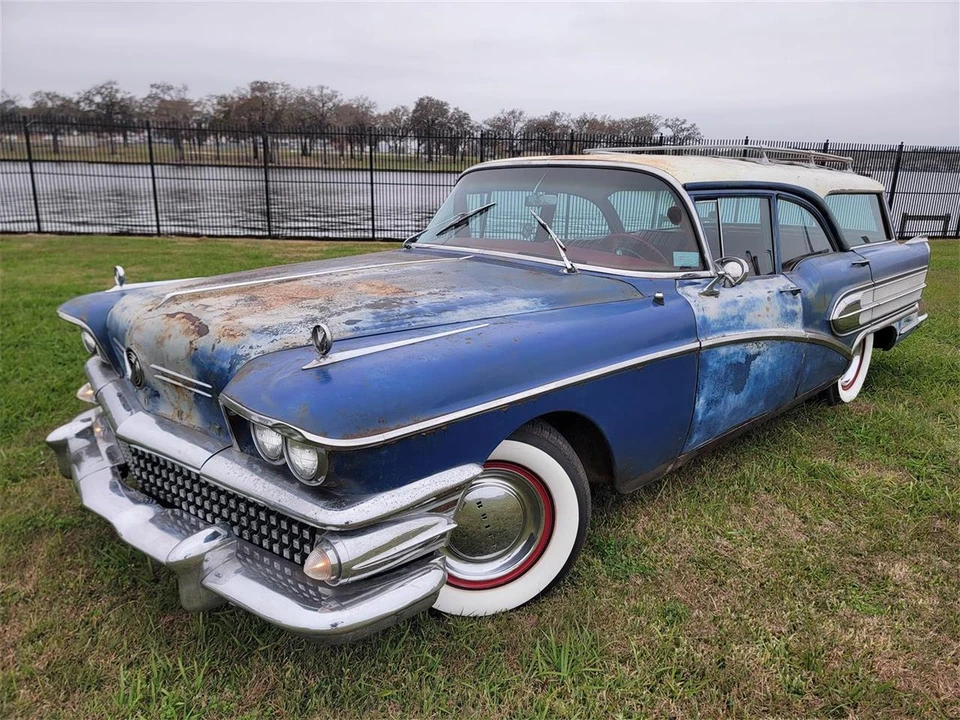 1958 Buick Roadmaster - Image 3 of 31