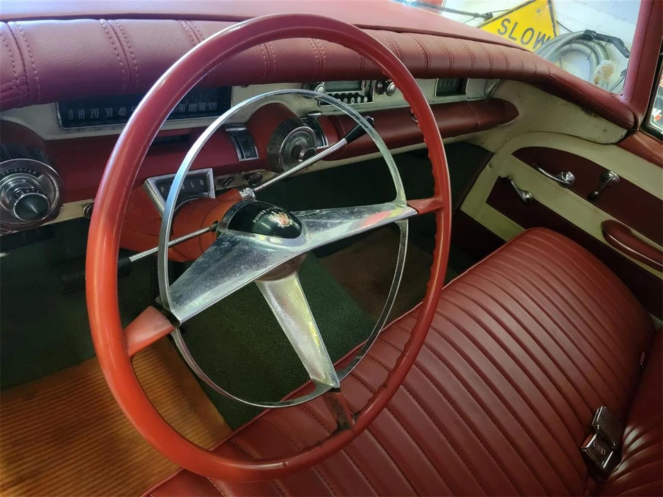 1958 Buick Roadmaster - Image 19 of 31
