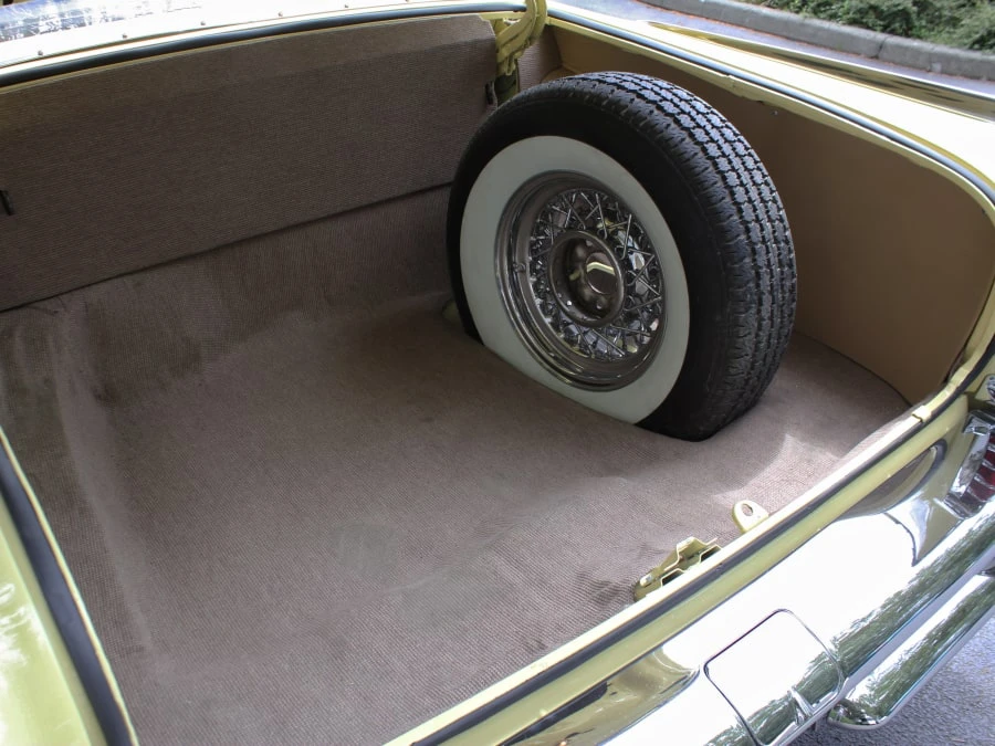 1958 Buick Roadmaster - Image 6 of 10