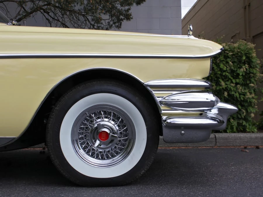 1958 Buick Roadmaster - Image 9 of 10