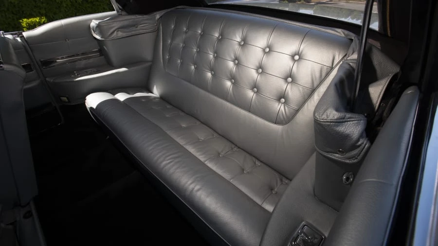 1958 Buick Roadmaster - Image 7 of 31