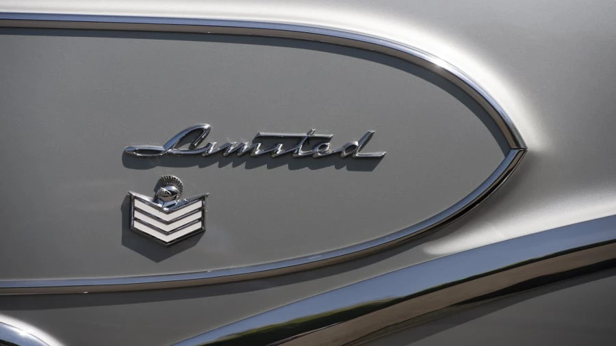 1958 Buick Roadmaster - Image 22 of 31
