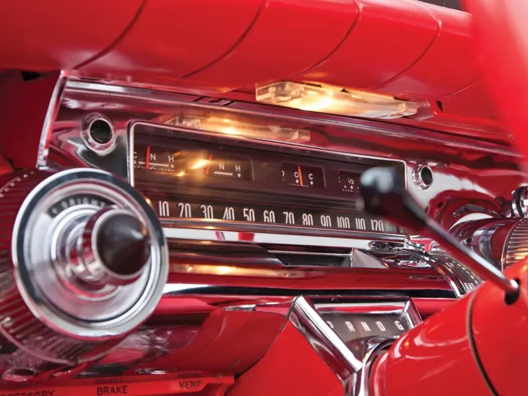 1958 Buick Roadmaster - Image 17 of 21