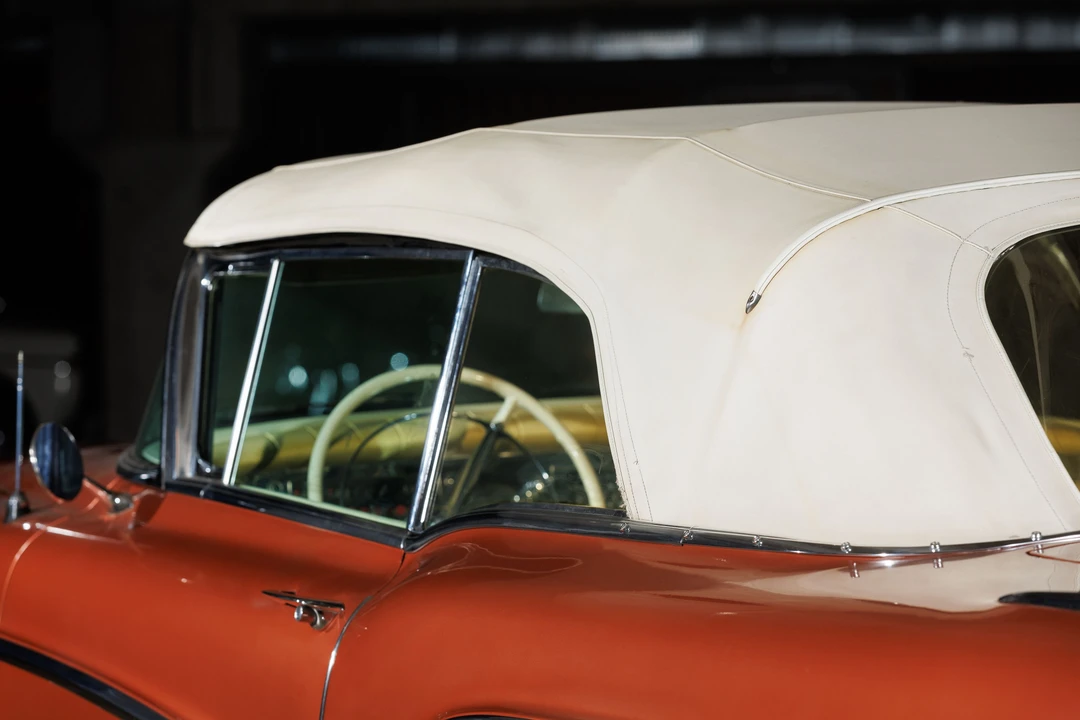 1958 Buick Roadmaster - Image 20 of 31