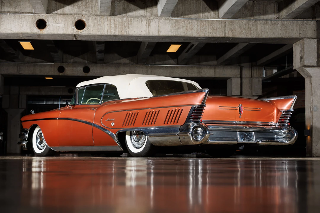 1958 Buick Roadmaster - Image 23 of 31