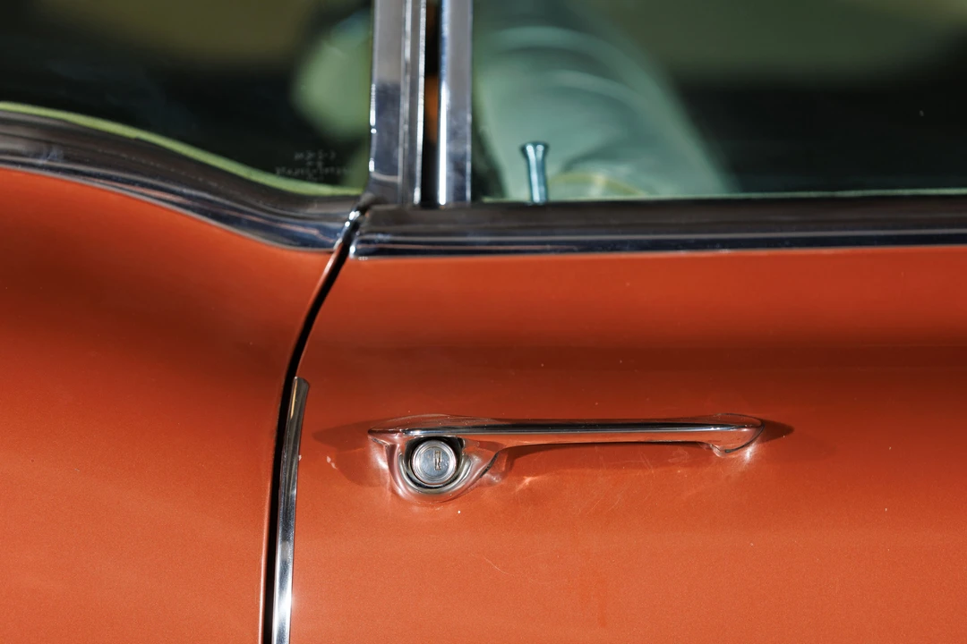 1958 Buick Roadmaster - Image 10 of 31