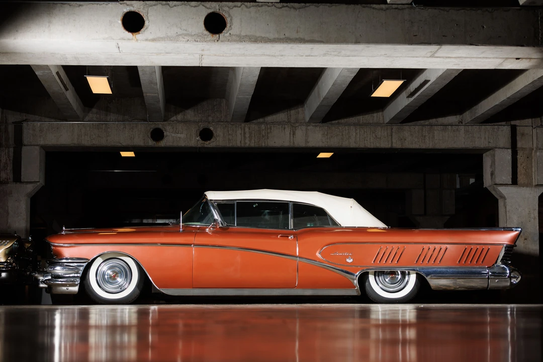 1958 Buick Roadmaster - Image 8 of 31