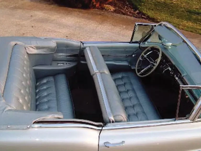 1958 Buick Roadmaster - Image 2 of 2