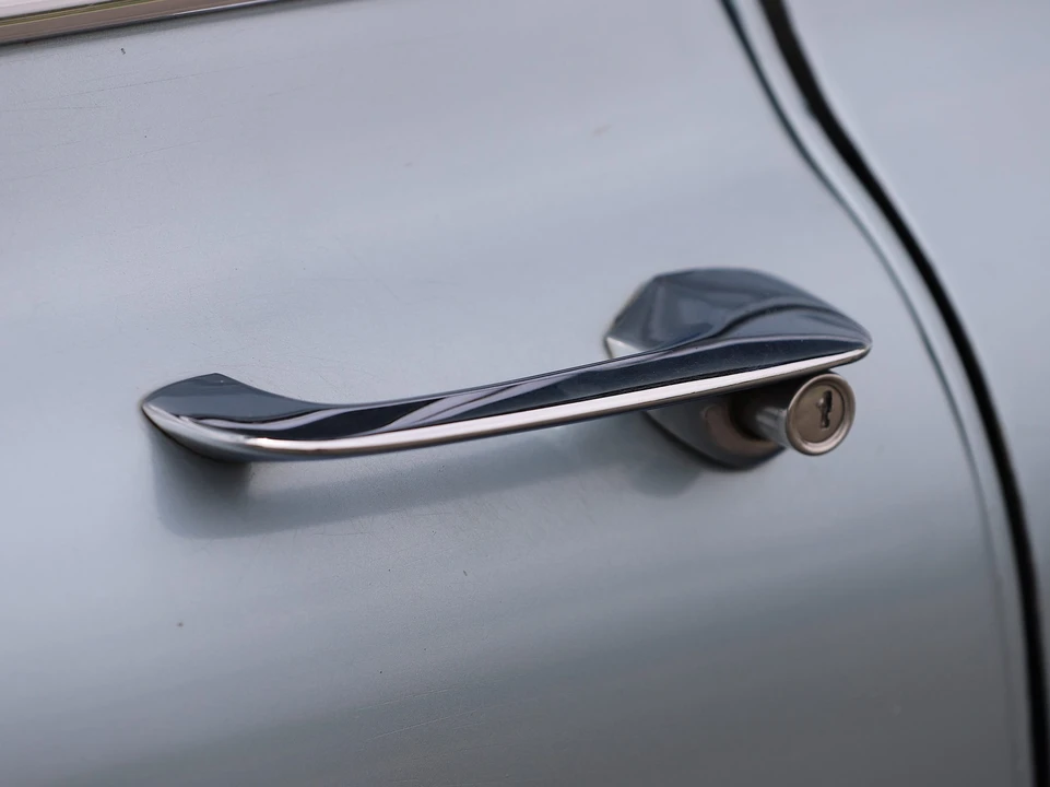 1958 Buick Roadmaster - Image 29 of 31