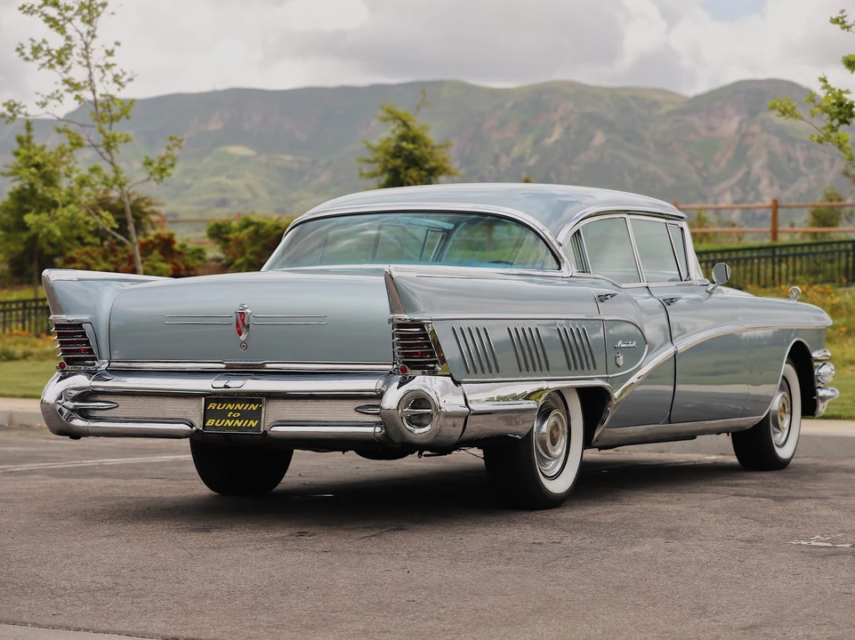 1958 Buick Roadmaster - Image 9 of 31