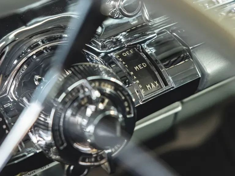 1958 Buick Riviera - Image 21 of 31