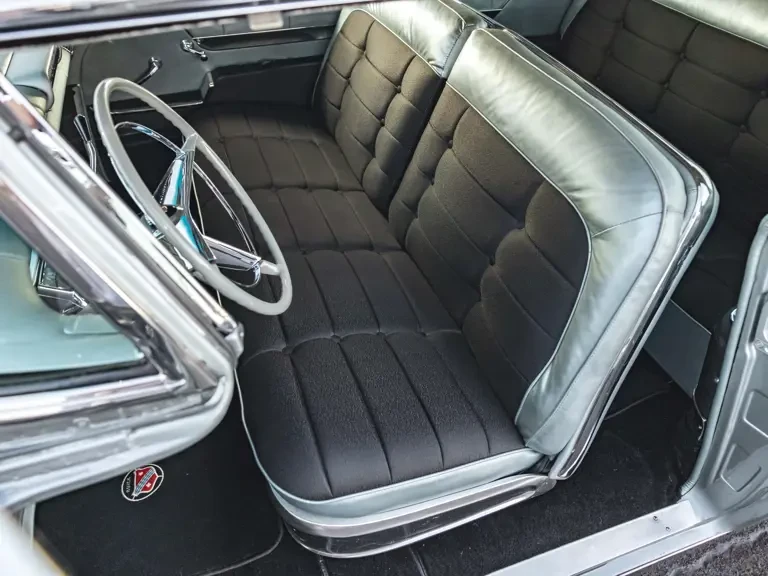 1958 Buick Riviera - Image 23 of 31