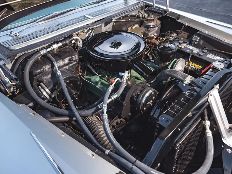 1958 Buick Riviera - Image 4 of 31