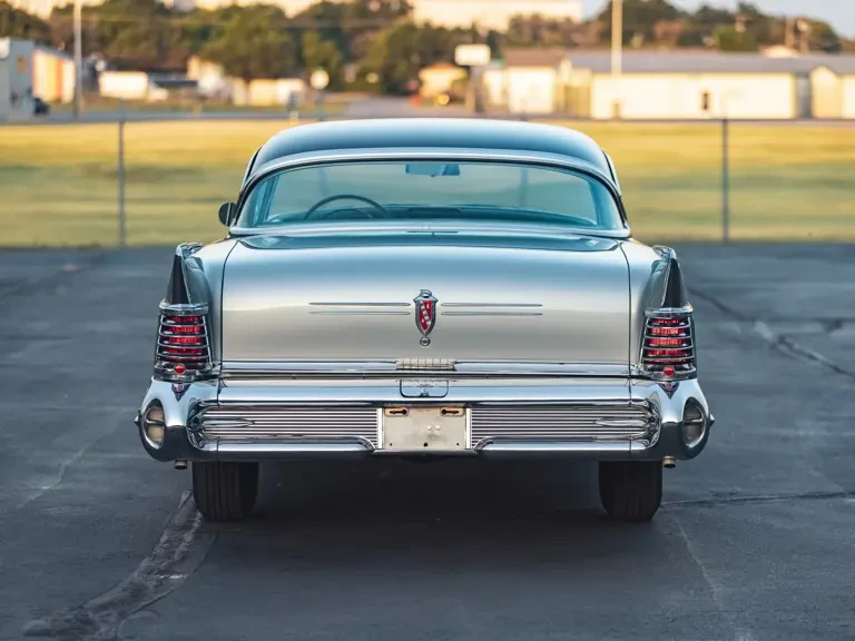 1958 Buick Riviera - Image 8 of 31