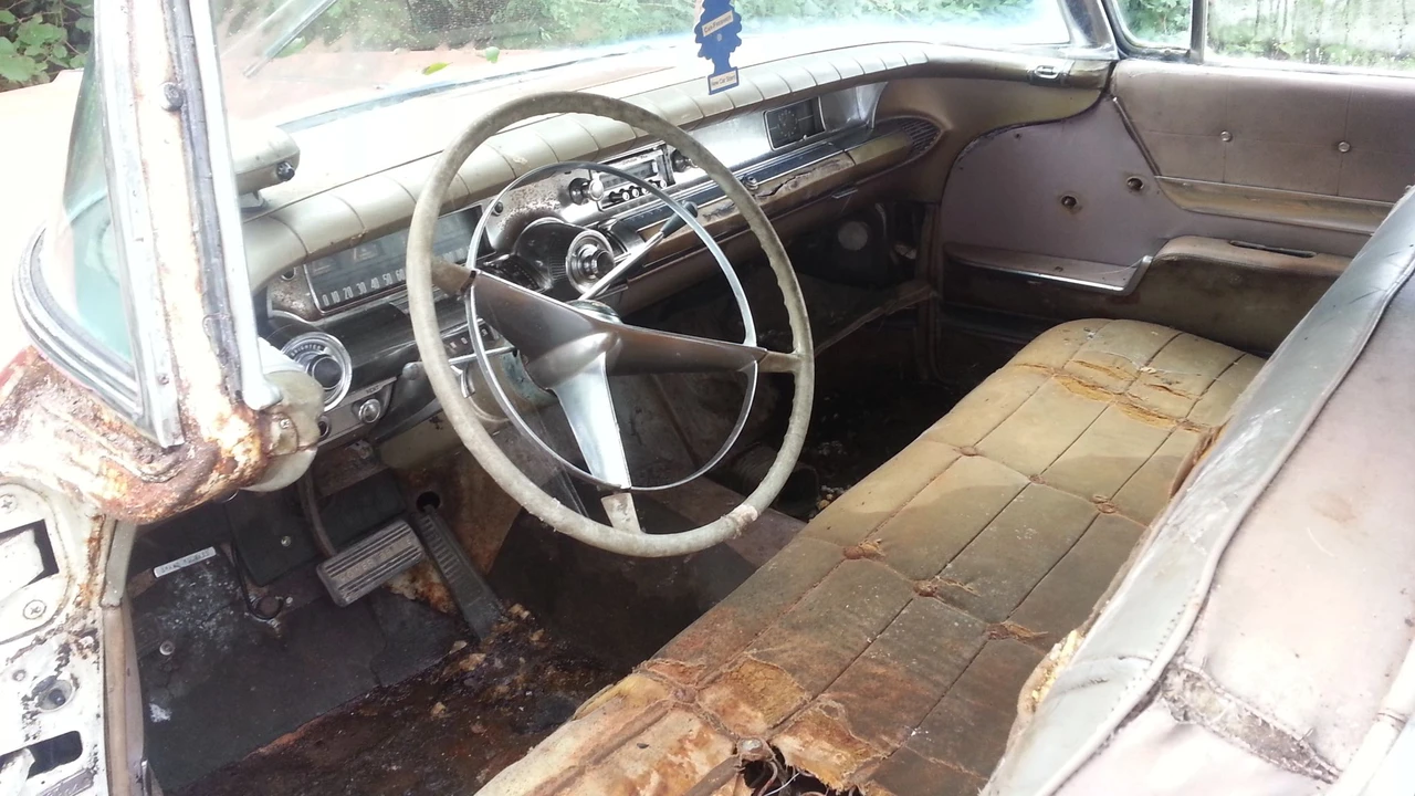 1958 Buick Roadmaster - Image 2 of 2