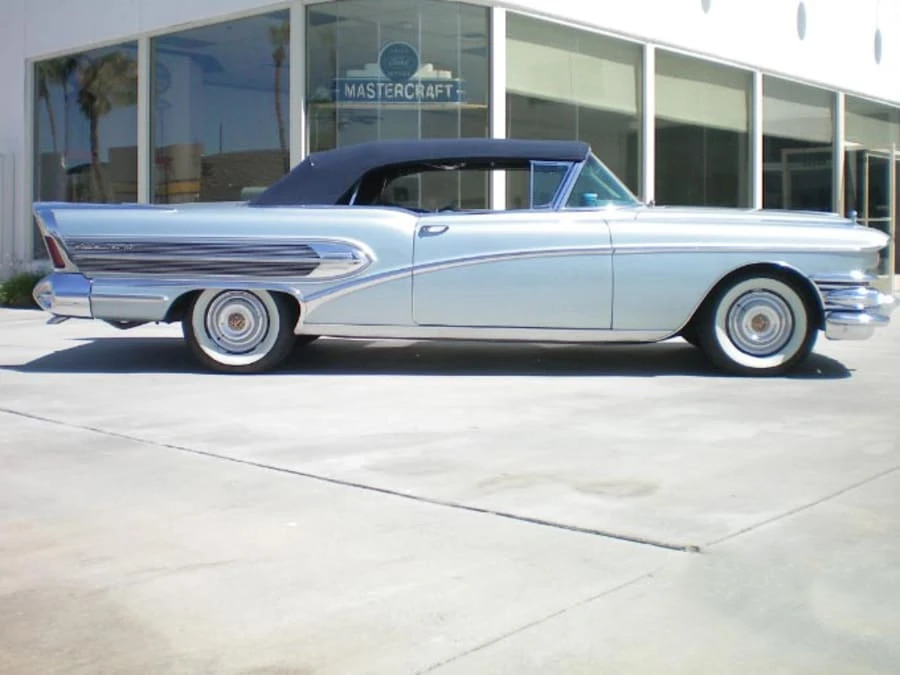 1958 Buick Roadmaster - Image 7 of 8