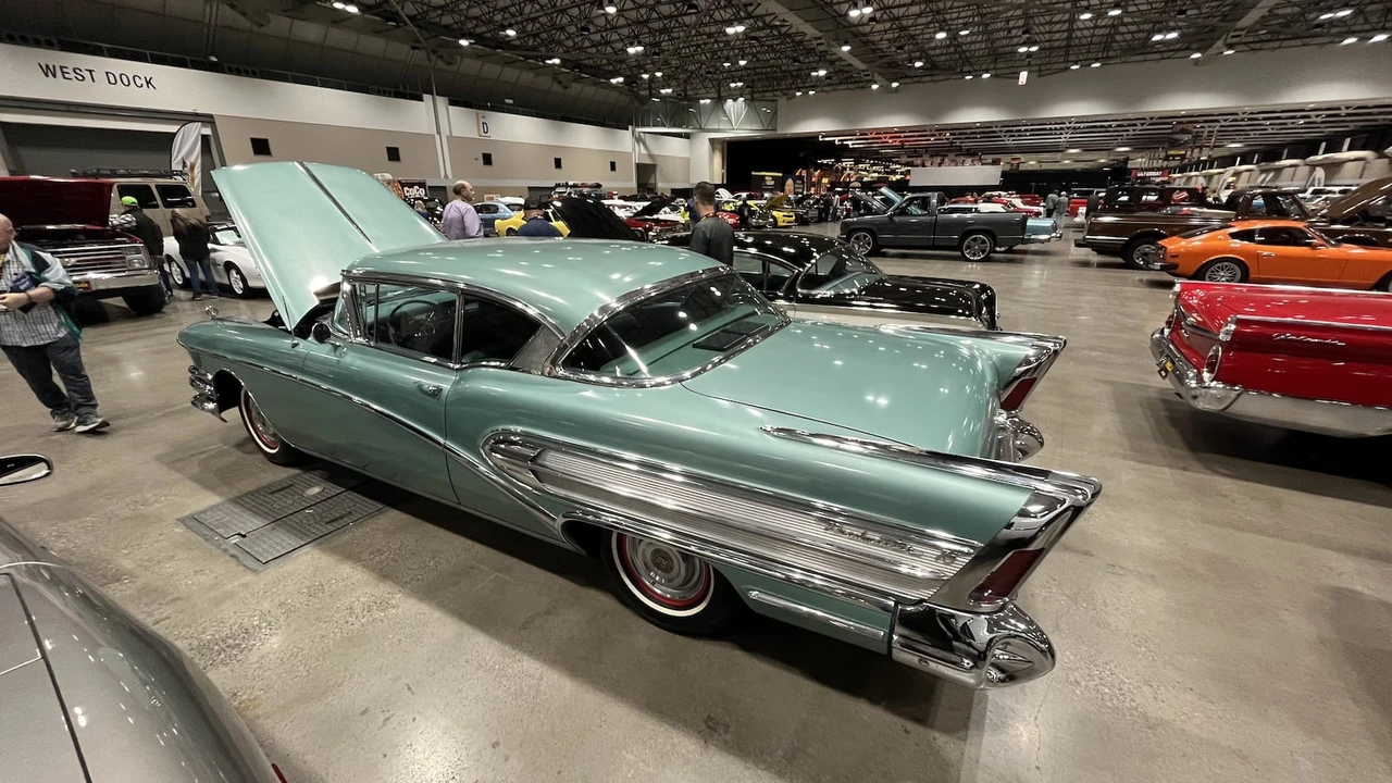 1958 Buick Roadmaster - Image 4 of 4