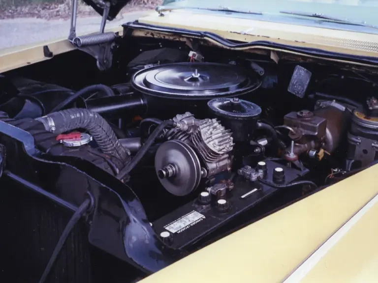 1958 Buick Roadmaster - Image 8 of 12