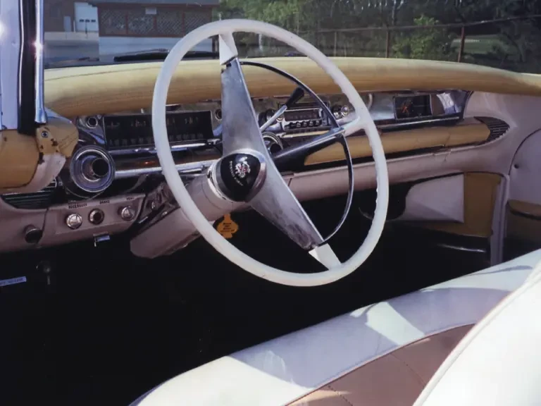 1958 Buick Roadmaster - Image 6 of 12