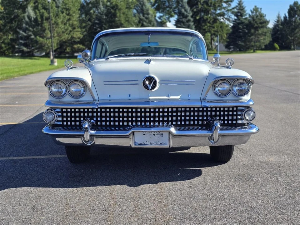 1958 Buick Super - Image 16 of 31