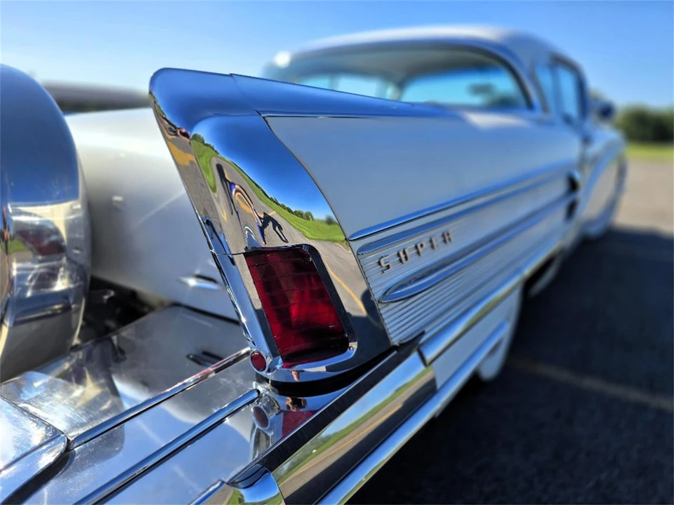 1958 Buick Super - Image 10 of 31
