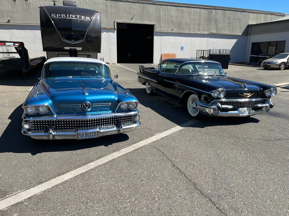 1958 Buick Riviera - Image 2 of 8