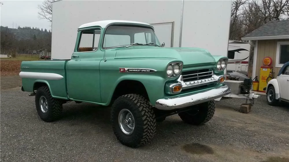 1958 Chevrolet Task Force - Image 2 of 5