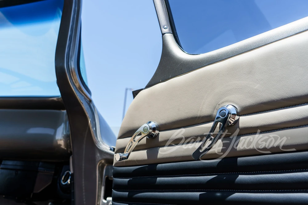 1958 Chevrolet Task Force - Image 24 of 31