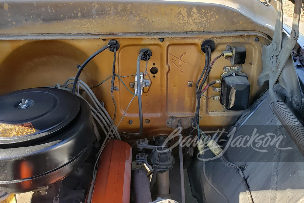 1958 Chevrolet Task Force - Image 15 of 31