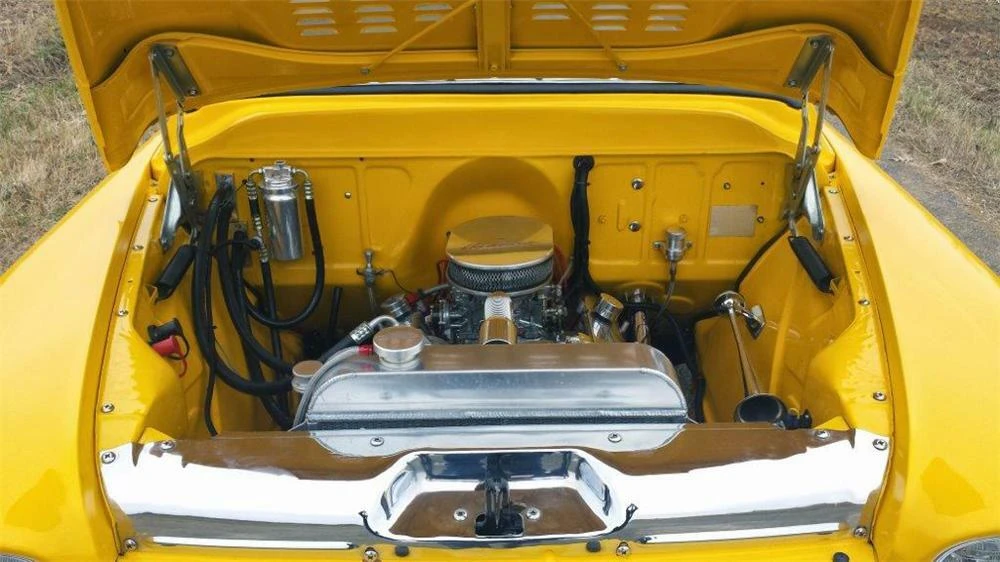 1958 Chevrolet Task Force - Image 3 of 5