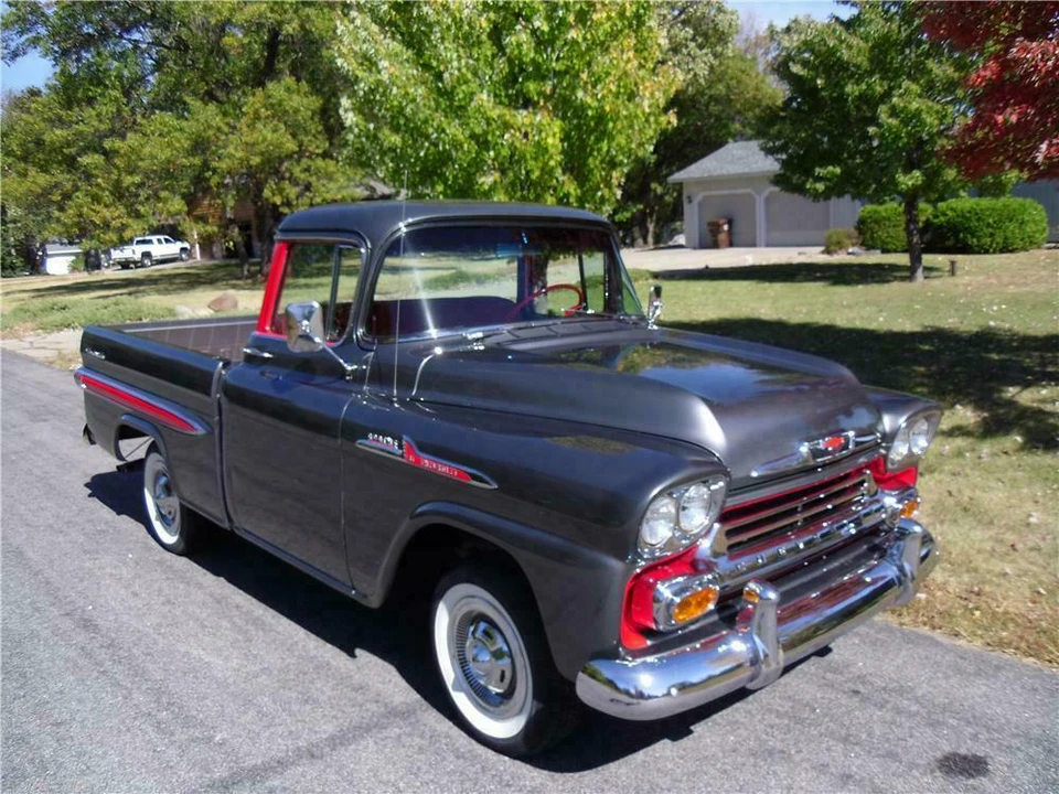 1958 Chevrolet Task Force - Image 2 of 3