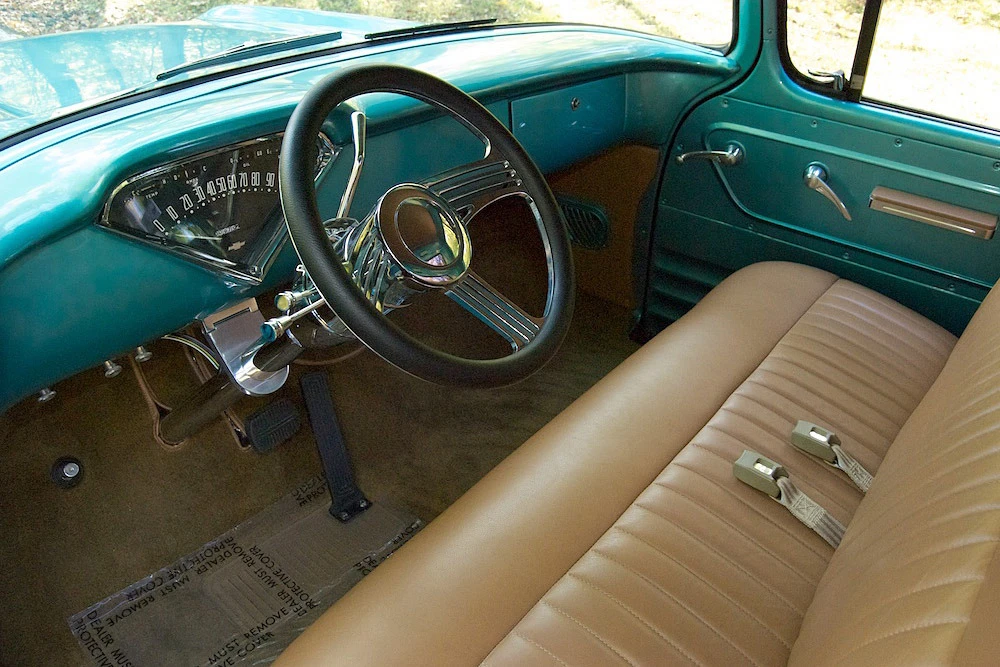 1958 Chevrolet Task Force - Image 4 of 5