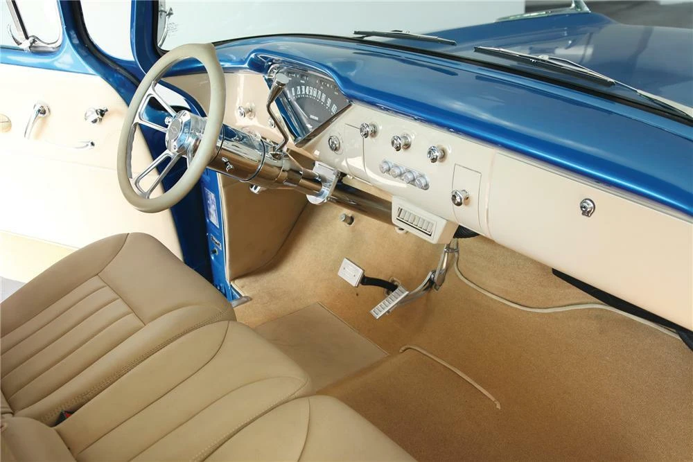 1958 Chevrolet Task Force - Image 4 of 5
