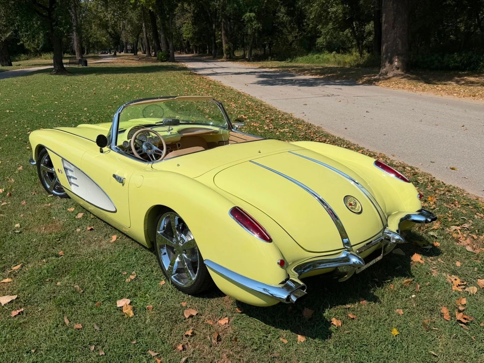 1958 Chevrolet Corvette C1 - Image 4 of 12