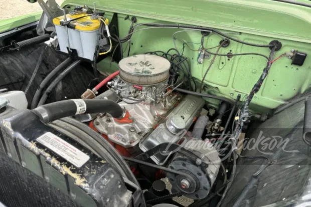 1958 Chevrolet Suburban 4th Gen - Image 3 of 31