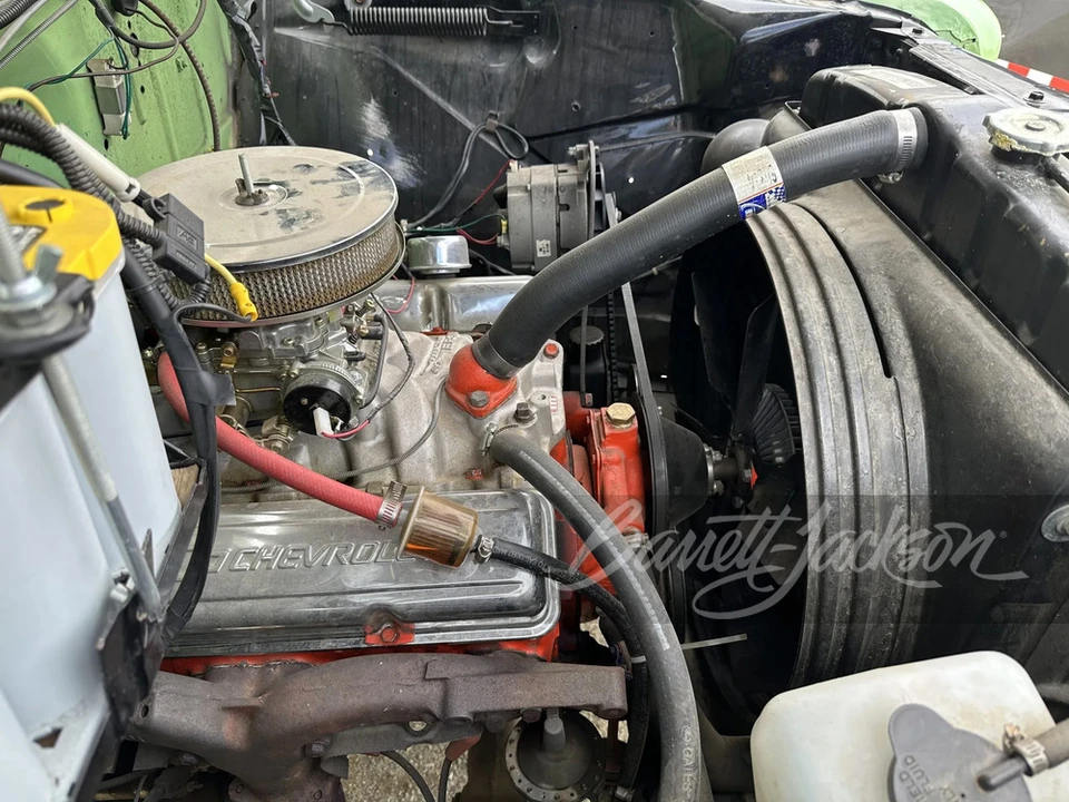 1958 Chevrolet Suburban 4th Gen - Image 14 of 31