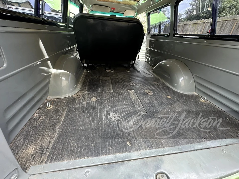 1958 Chevrolet Suburban 4th Gen - Image 20 of 31