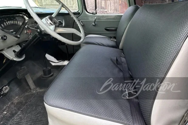 1958 Chevrolet Suburban 4th Gen - Image 30 of 31