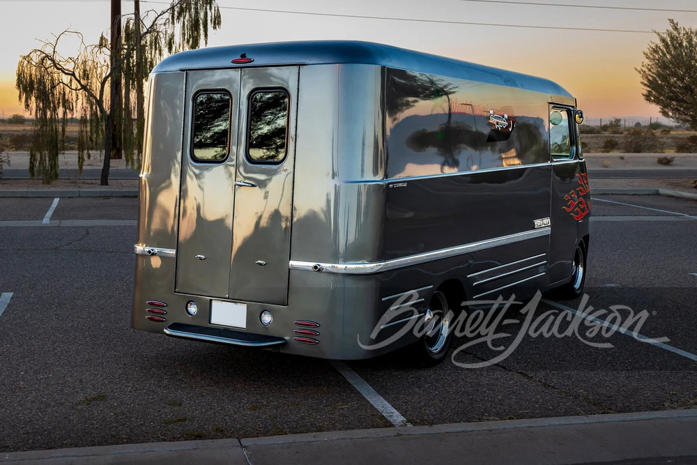 1958 Chevrolet Task Force - Image 25 of 31