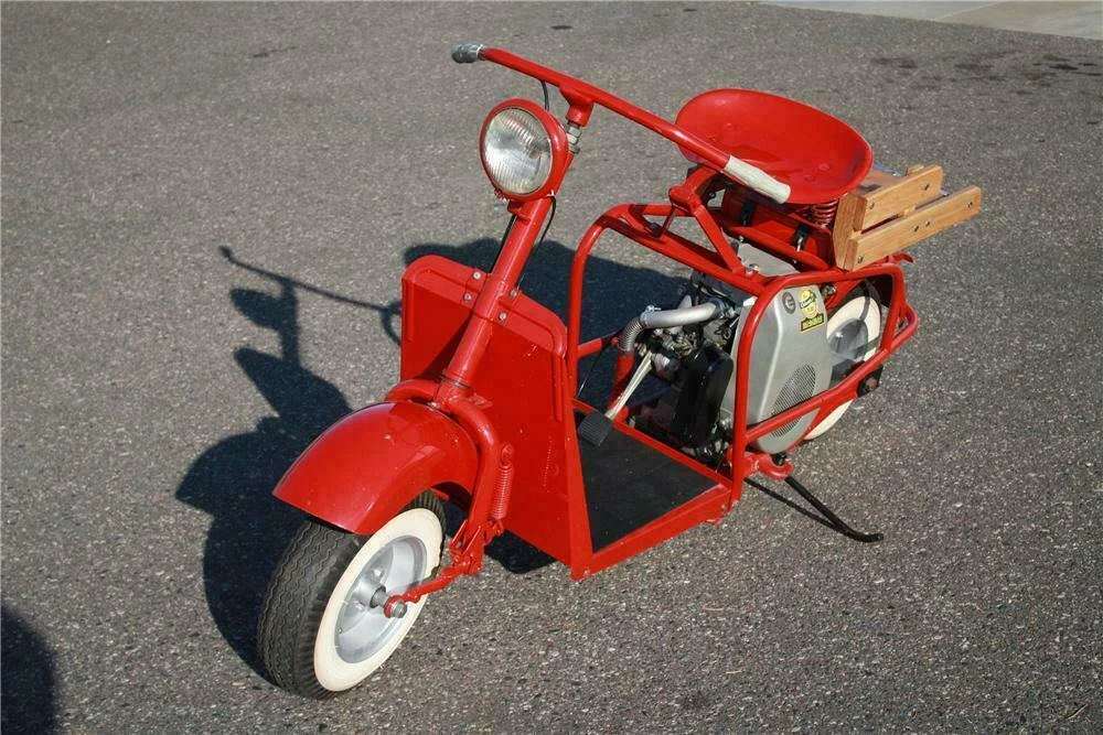 1958 Cushman - Image 2 of 4