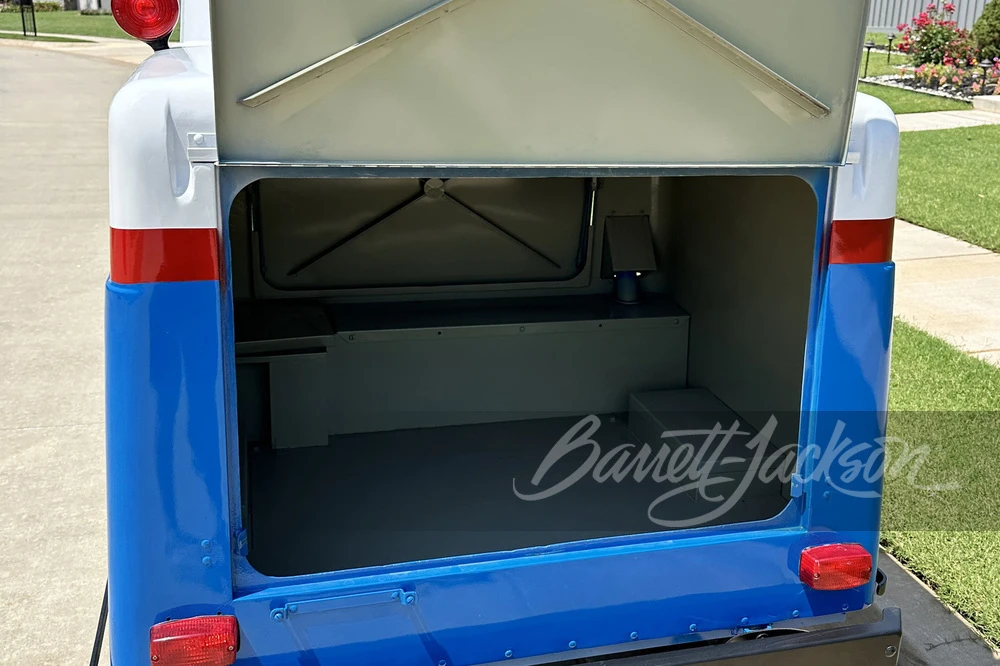 1958 Cushman - Image 10 of 17