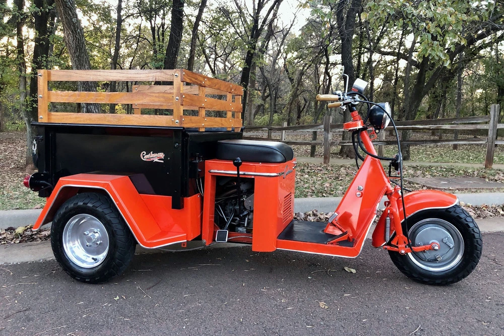 1958 Cushman - Image 2 of 5