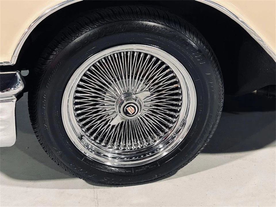 1958 Cadillac Series 62 4th Gen - Image 3 of 31