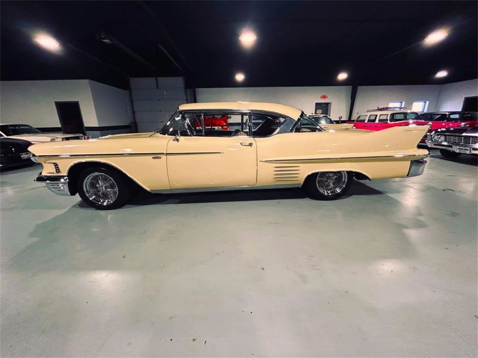 1958 Cadillac Series 62 4th Gen - Image 6 of 31