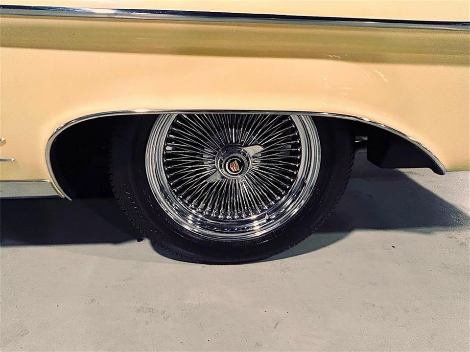 1958 Cadillac Series 62 4th Gen - Image 16 of 31