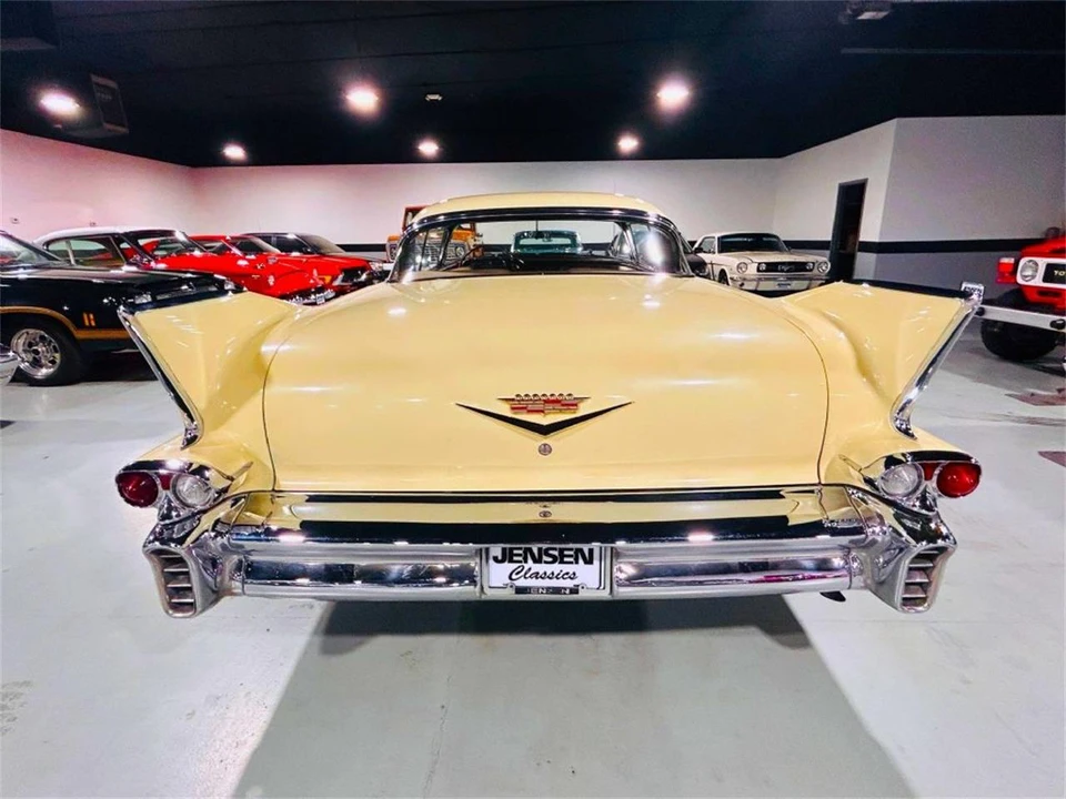 1958 Cadillac Series 62 4th Gen - Image 19 of 31